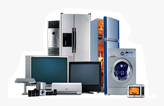 Home Appliance Repair Kuwait testimonial from Emily Watson about refrigerator repair and quality workmanship
